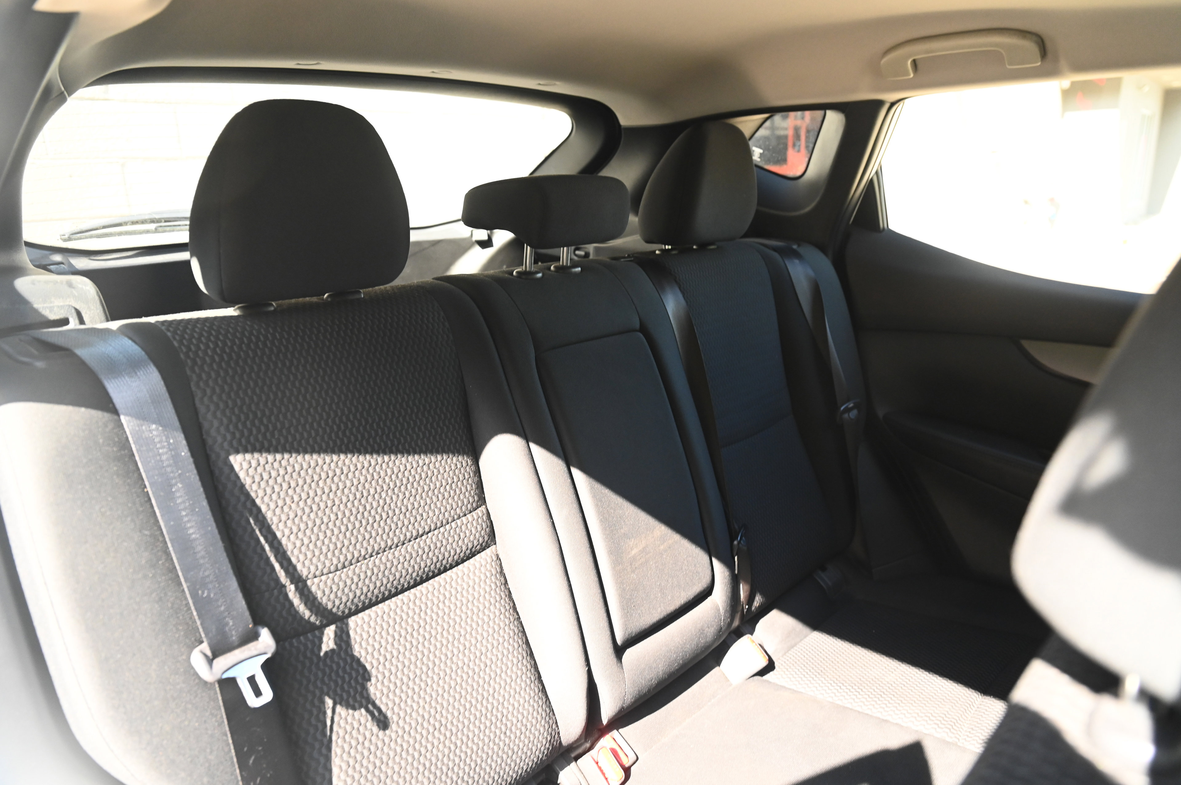 2019 Nissan Rogue Sport S photo 23