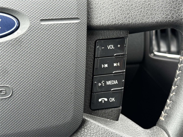 2010 Ford Edge Limited photo 21