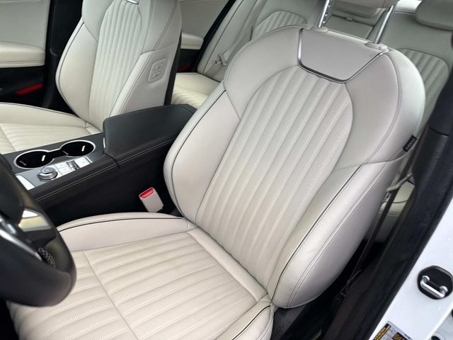 2024 Genesis G70 3.3T Sport Advanced photo 16