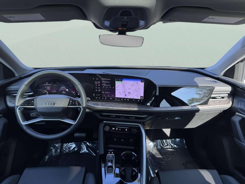 2025 Audi Q5 2.0T Premium Plus photo 14
