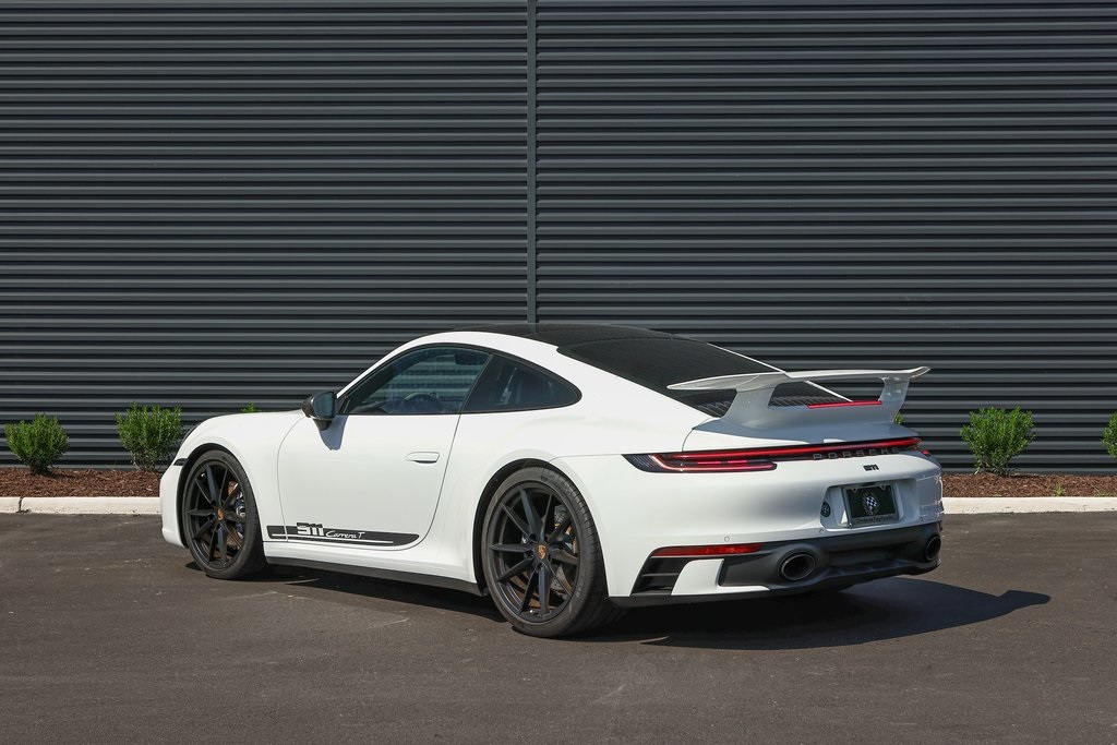 2024 Porsche 911 T photo 3