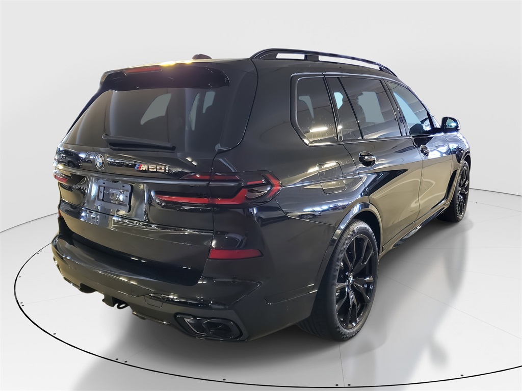 2026 Bmw X7 M60i photo 2