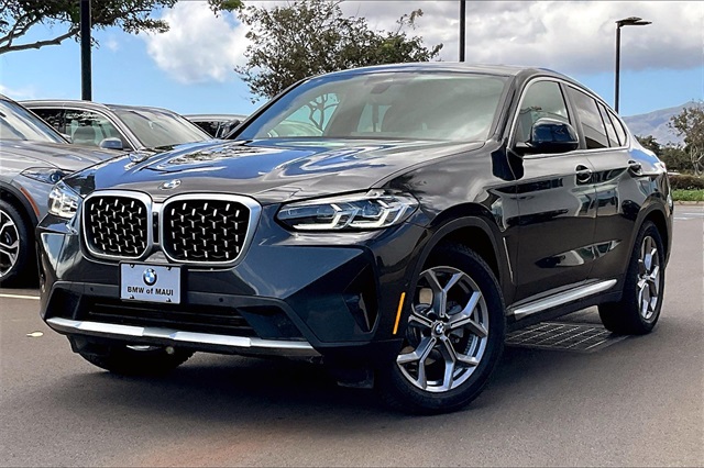 2024 BMW X4 30i's photo