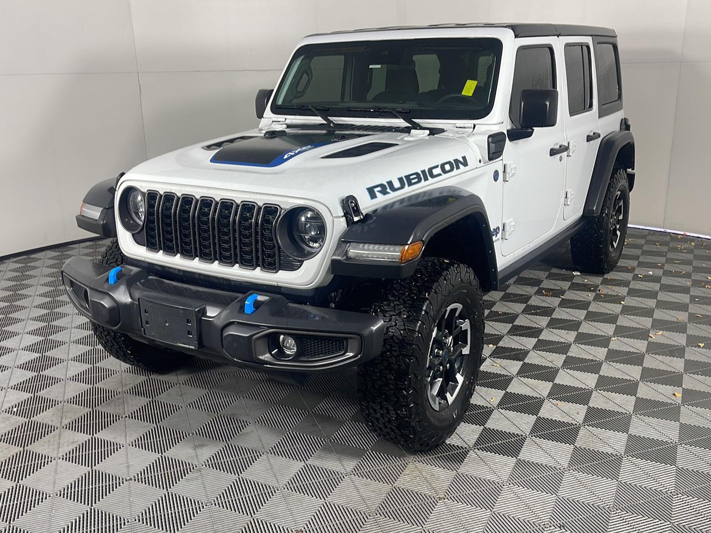 2024 Jeep Wrangler 4xe Rubicon photo 2