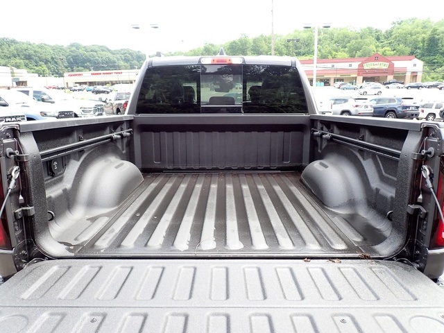 2025 Ram 1500 Tradesman photo 5