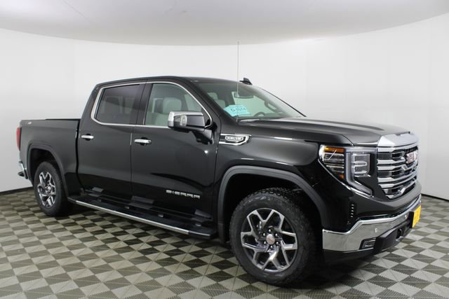 2026 GMC Sierra 1500 SLT's photo