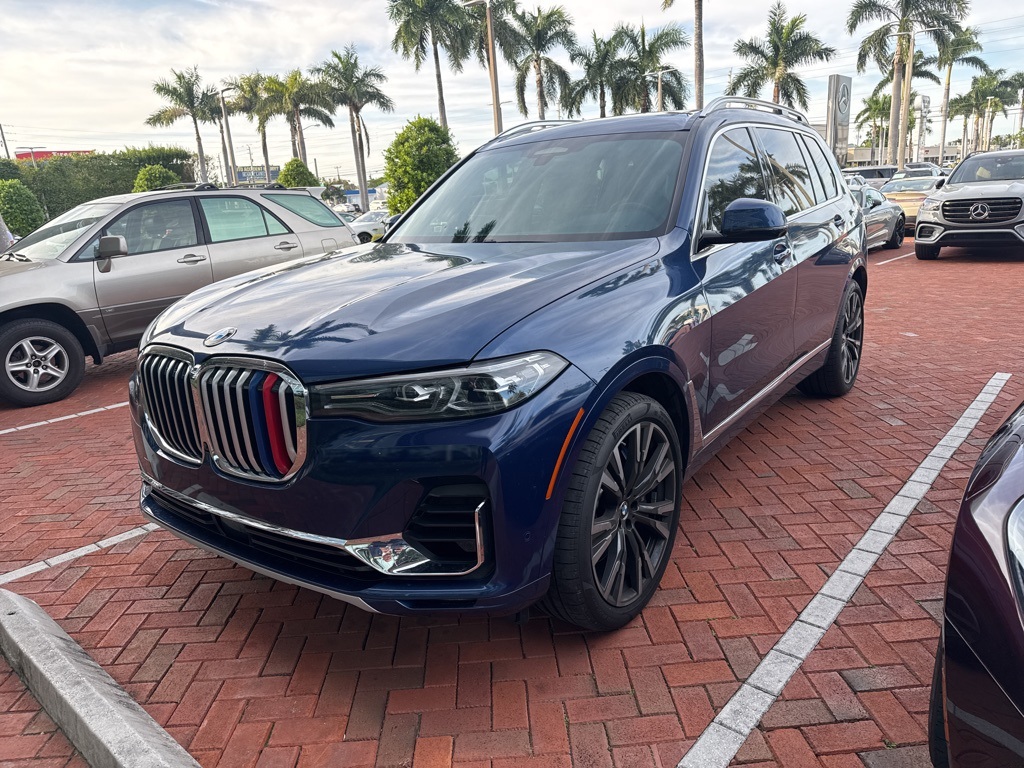 2020 Bmw X7 xDrive50i photo 2