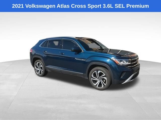 2021 Volkswagen Atlas Cross Sport V6 SEL Premium photo 2