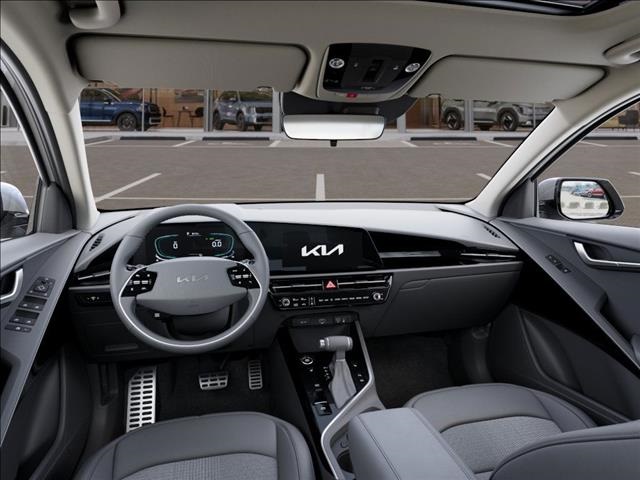 2025 Kia Niro EX Touring photo 14