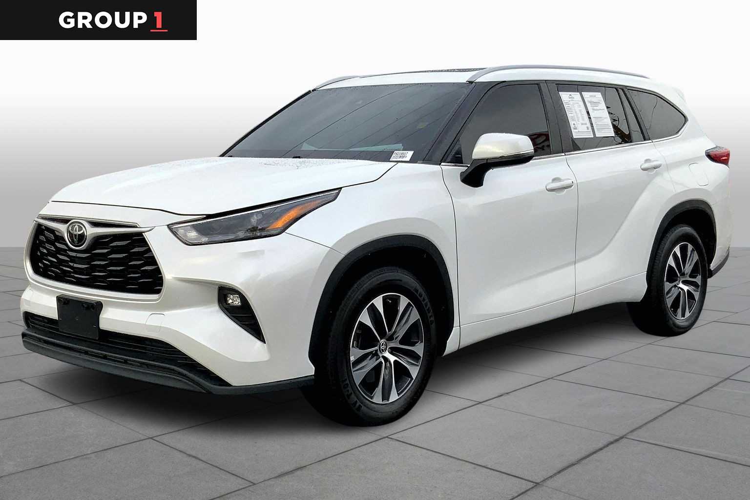 2023 Toyota Highlander L's photo