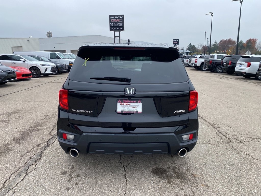 2025 Honda Passport EX-L photo 4