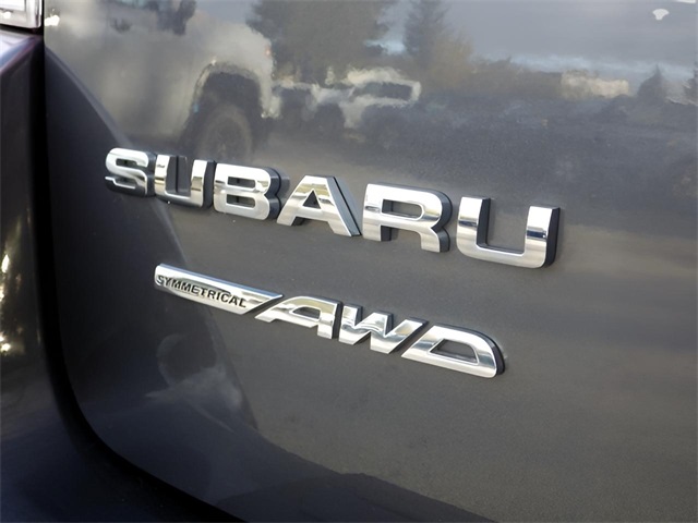 2023 Subaru Crosstrek Limited photo 2