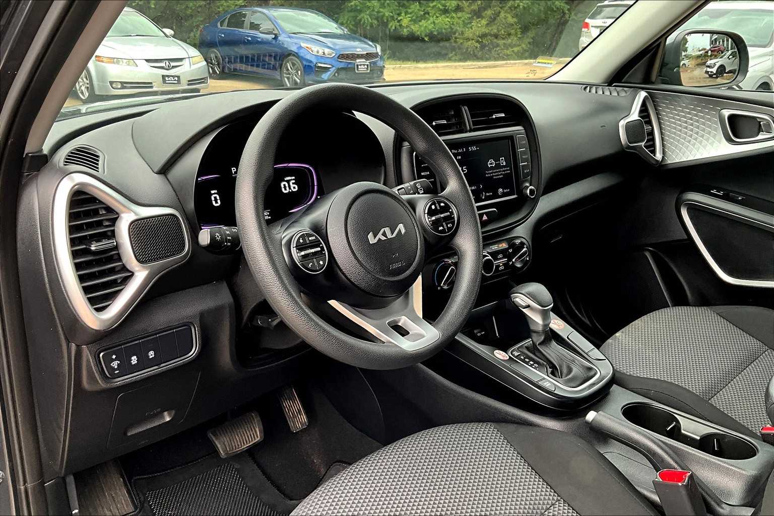 2023 Kia Soul LX S photo 15