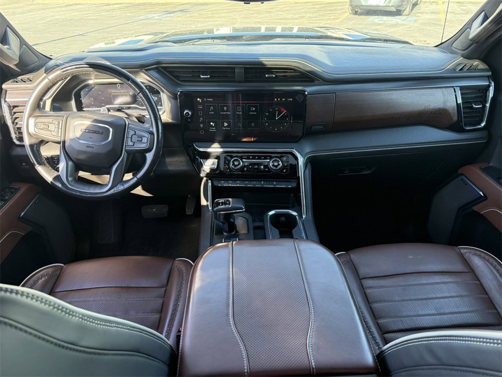 2025 GMC SIERRA - Image 29