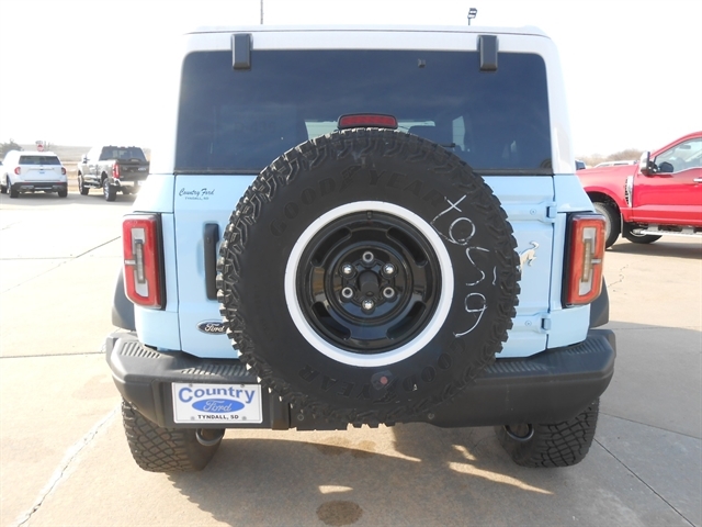 2024 Ford Bronco Heritage Limited First Edition photo 4