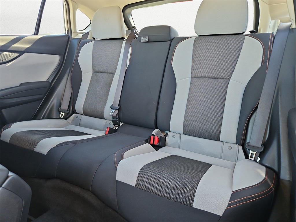 2019 Subaru Crosstrek 2.0i Premium photo 9