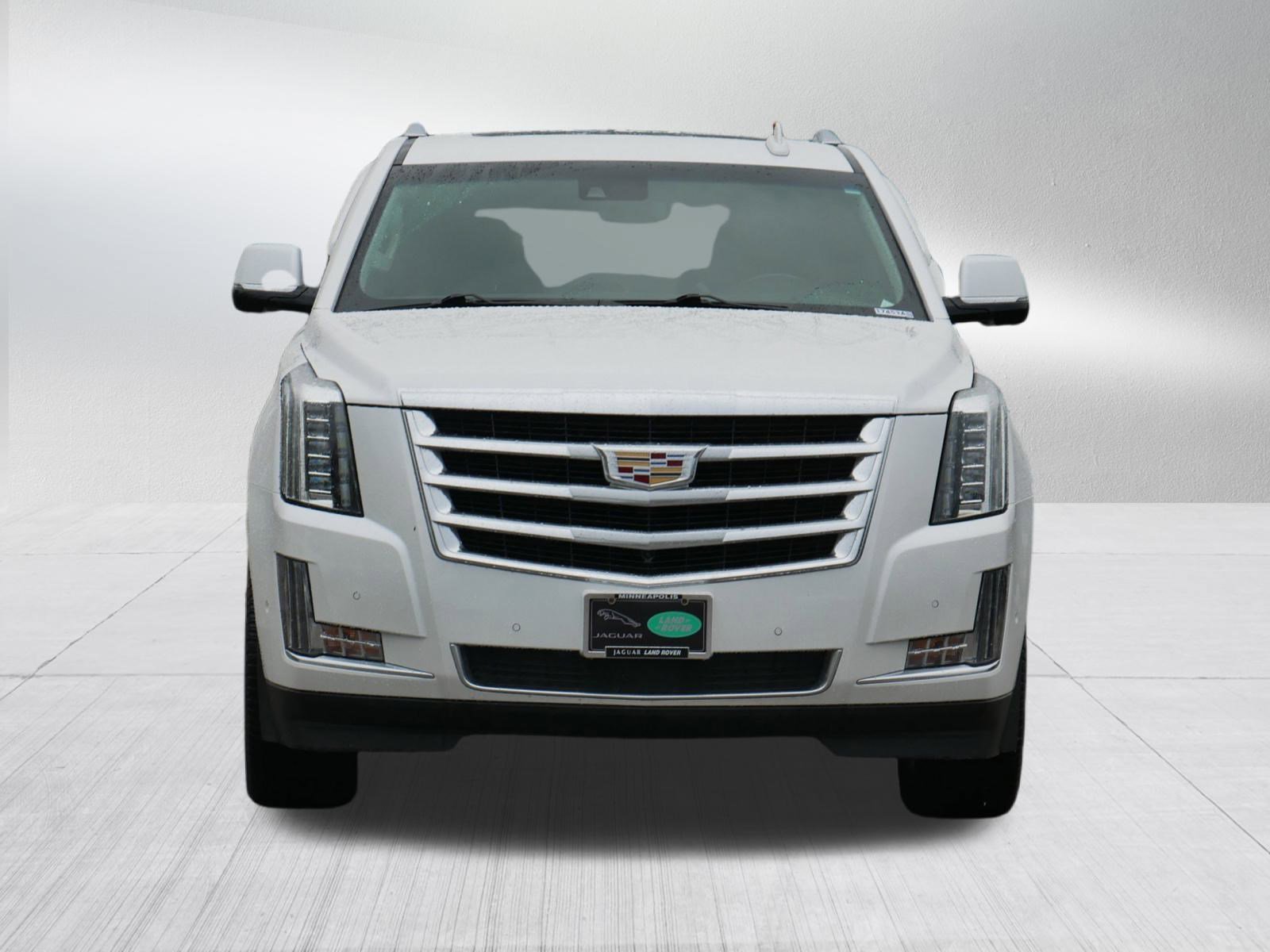 Used 2018 Cadillac Escalade Premium Luxury with VIN 1GYS4CKJ6JR247647 for sale in Minneapolis, Minnesota