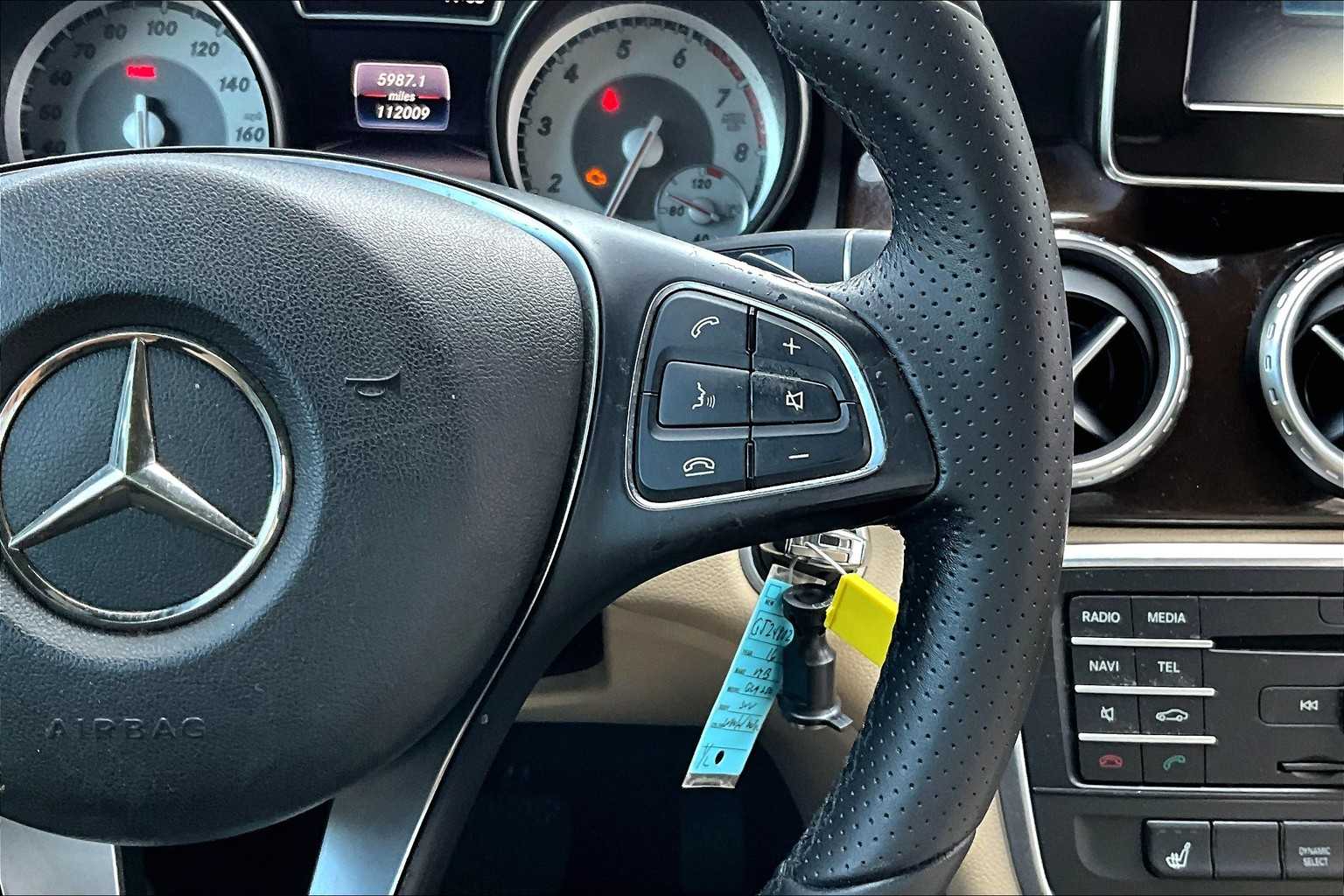 2016 Mercedes Benz GLA 250 photo 20