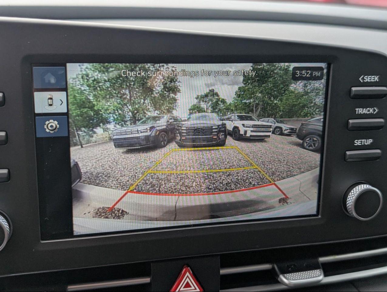 2025 Hyundai Elantra Hybrid Blue photo 11