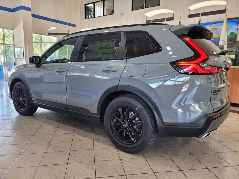 2026 Honda CR-V Hybrid Sport-L photo 3