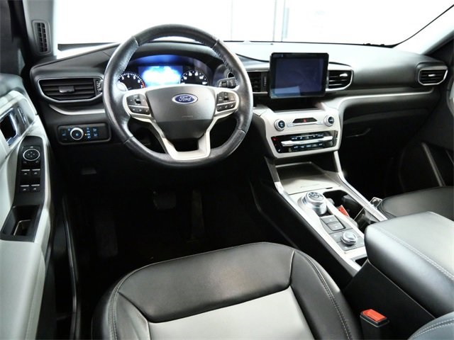 2022 Ford Explorer XLT photo 4