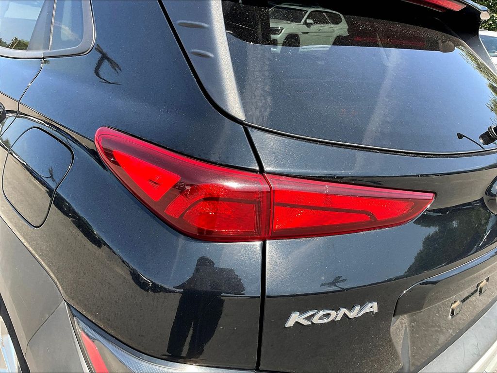 2023 Hyundai Kona SEL photo 29