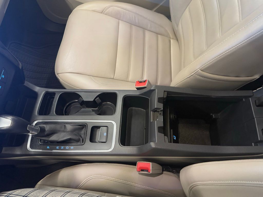 2017 Ford Escape Titanium photo 11