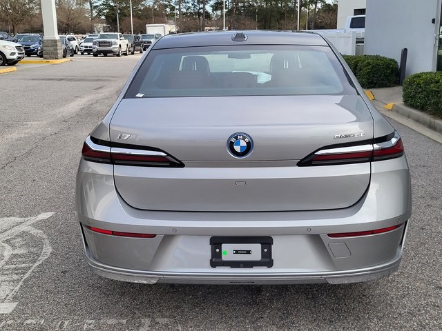 2025 Bmw i7 eDrive50 photo 3