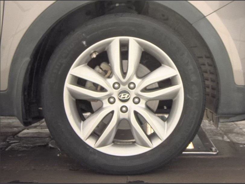 2014 Hyundai Santa Fe Sport 2.0T photo 26