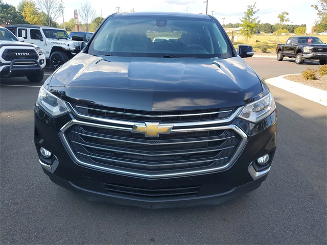 2020 Chevrolet Traverse photo 2