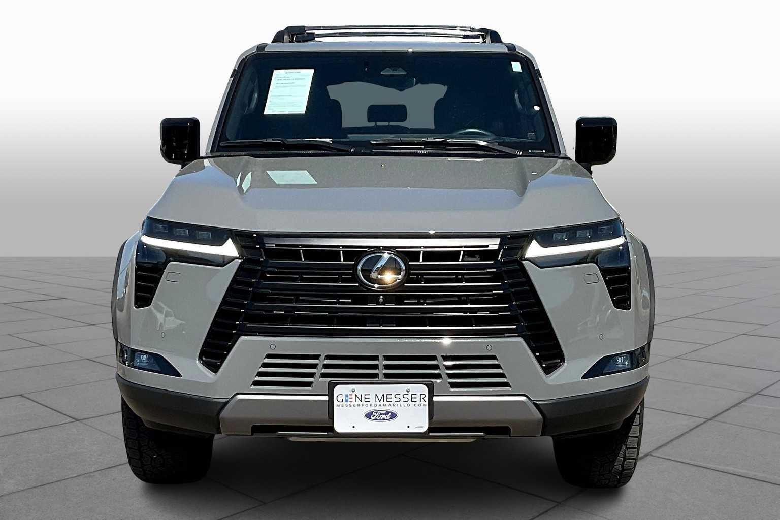 2024 Lexus GX 550 Overtrail photo 3