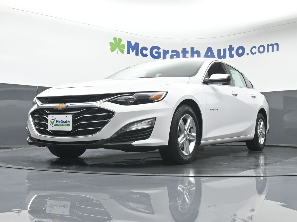 2024 Chevrolet Malibu 1LT photo 4