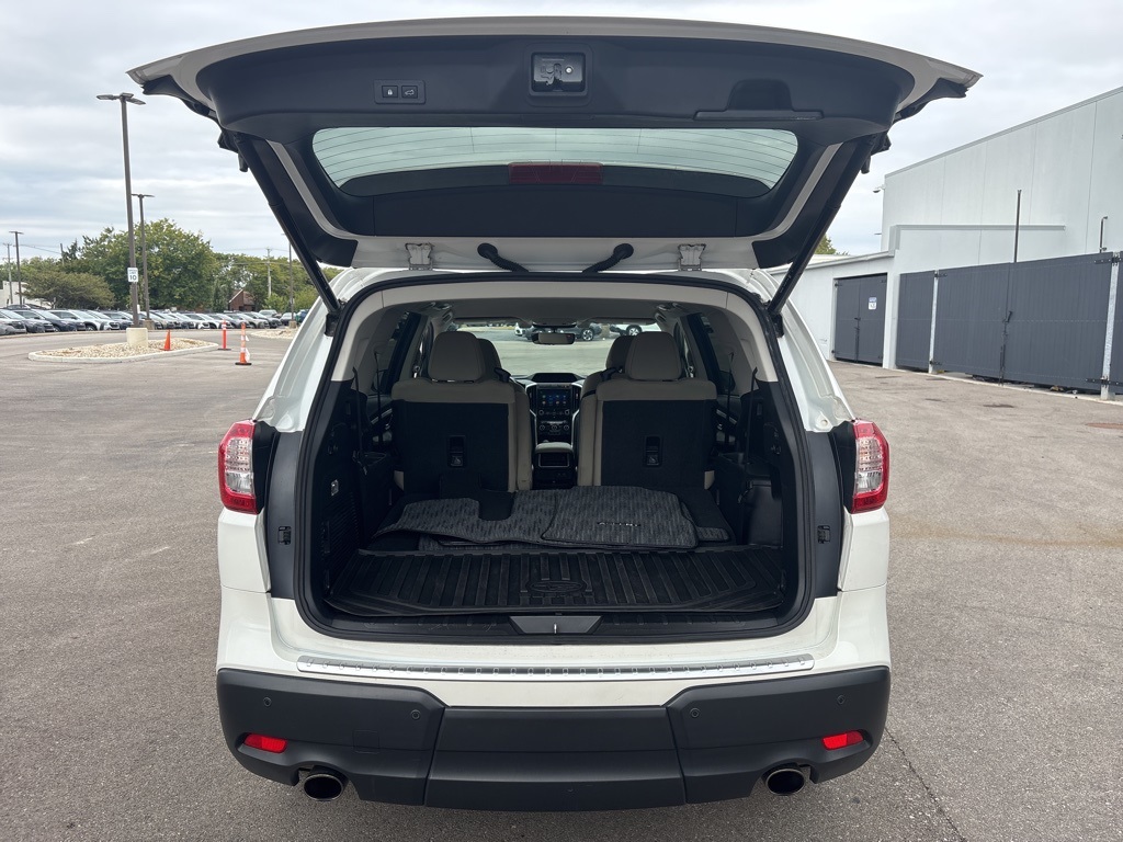 2022 Subaru Ascent Premium photo 7