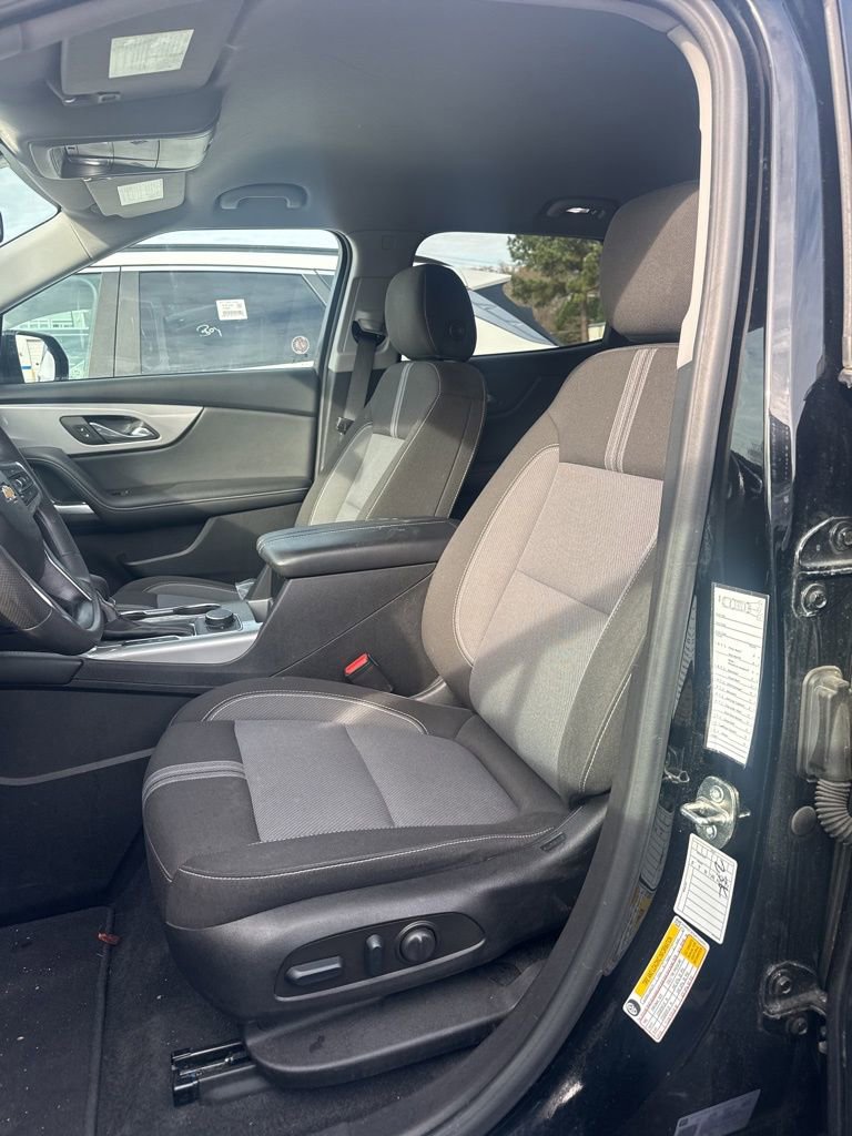 2023 Chevrolet Blazer 2LT photo 3