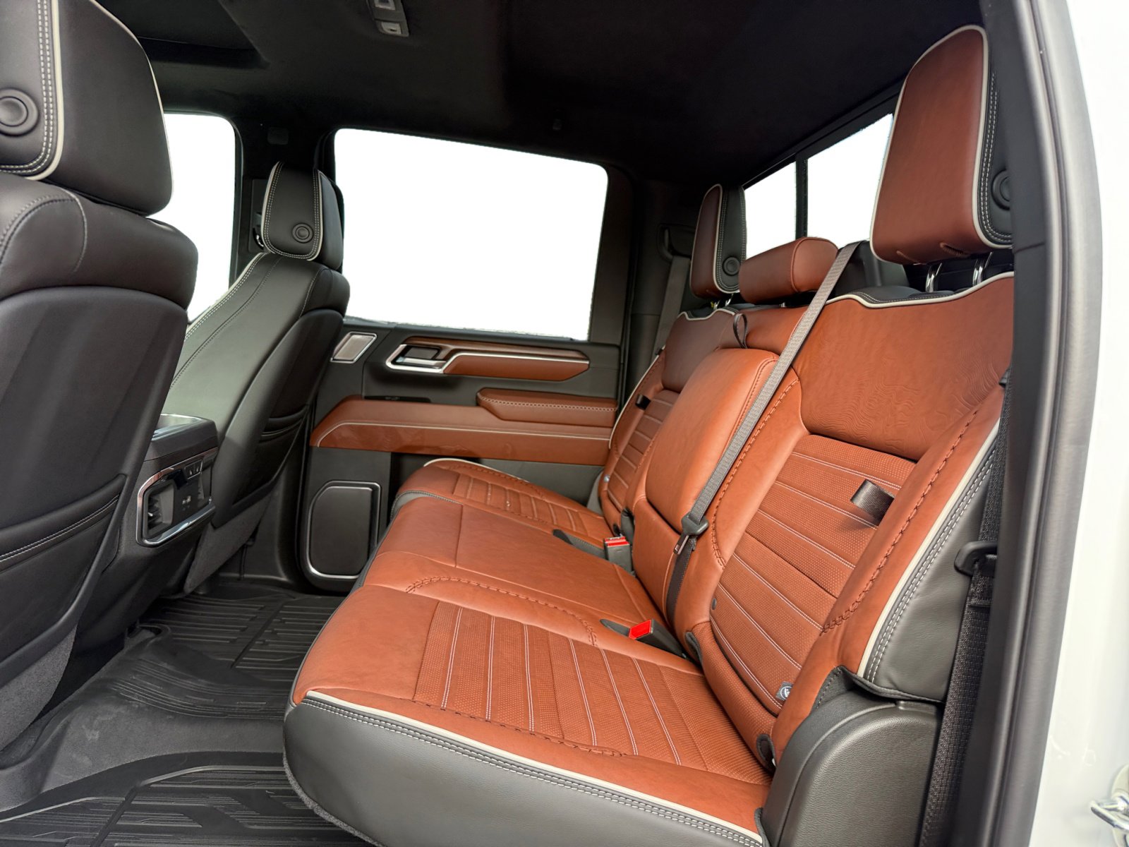 2025 Gmc Sierra 2500 HD Denali Ultimate photo 16