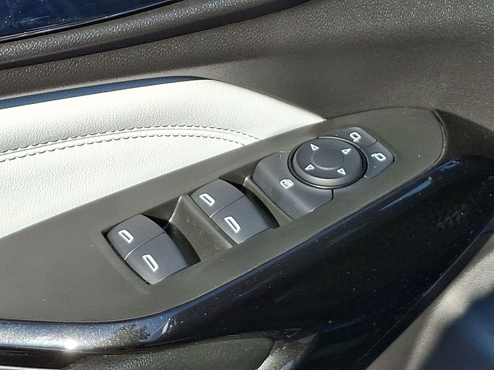 2024 Chevrolet Trax LT photo 23