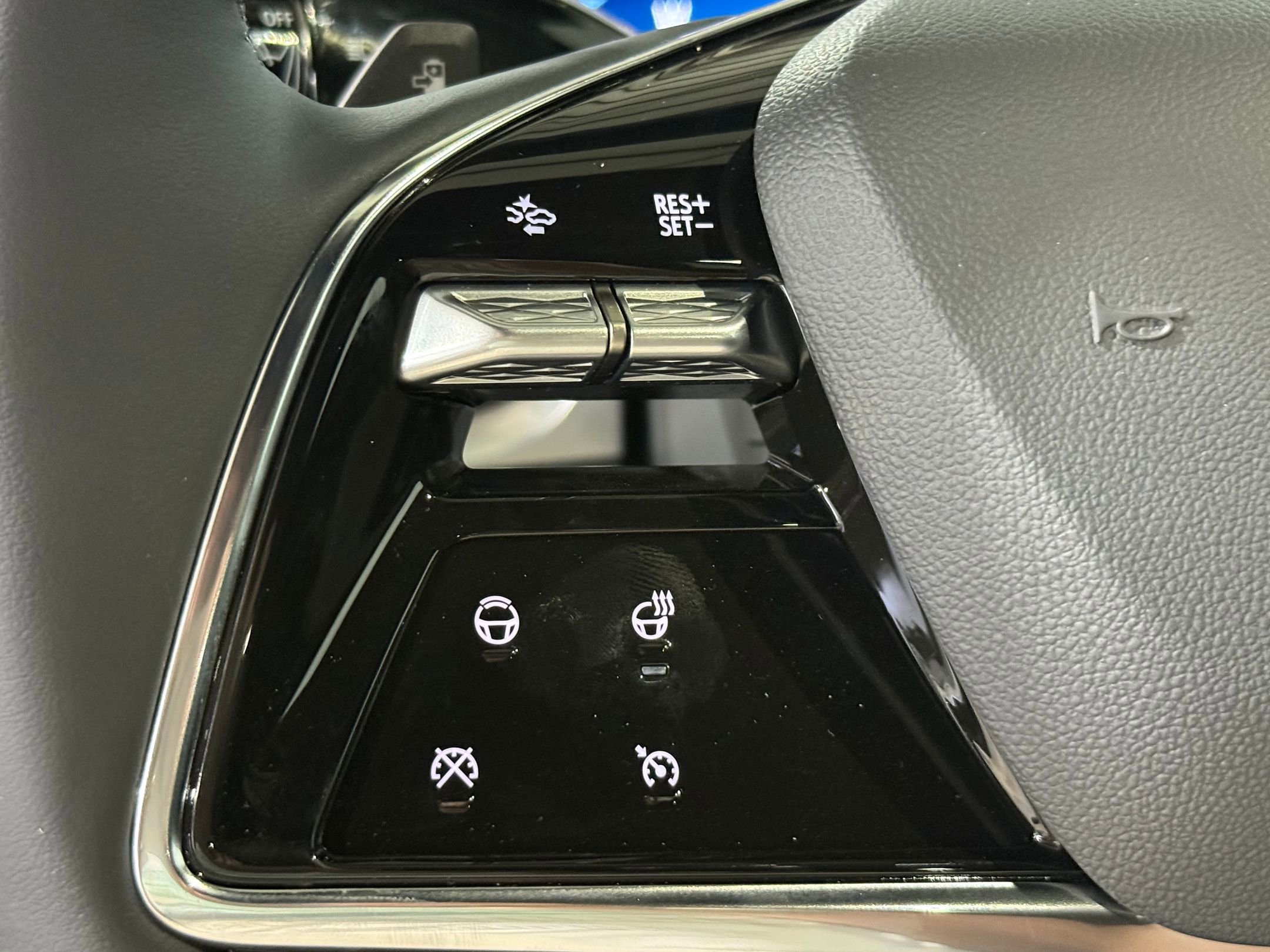 2026 Cadillac Lyriq Sport photo 13