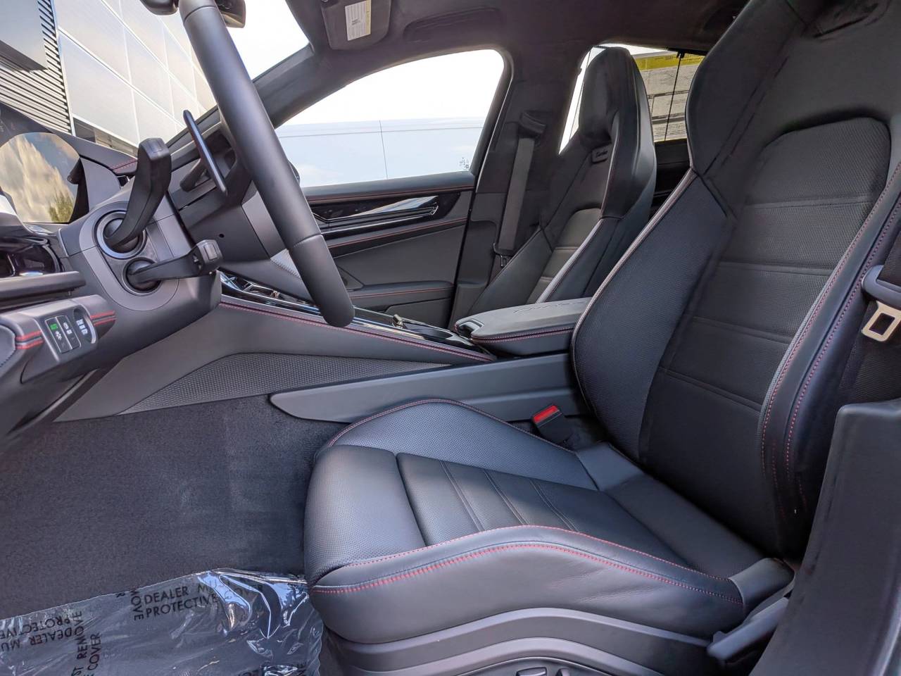 2026 Porsche Panamera Turbo E-Hybrid photo 4