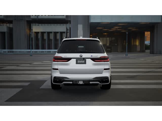 2026 Bmw X7 M60i photo 2