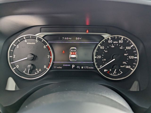 2025 Nissan Rogue SV photo 25