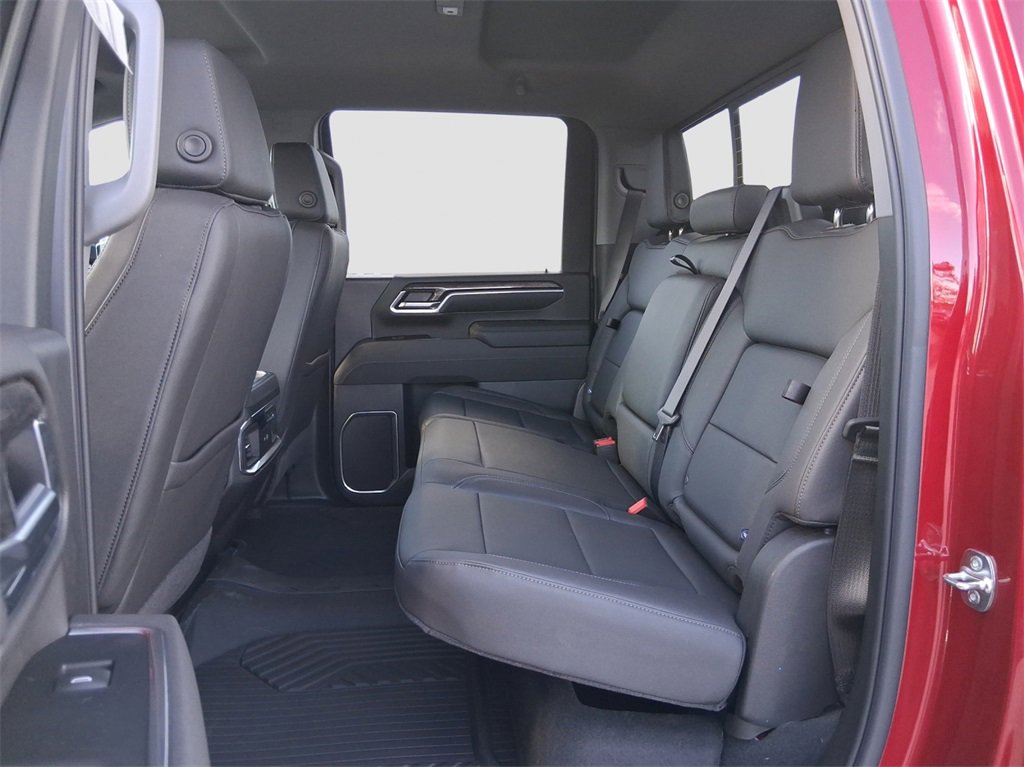 2026 Chevrolet Silverado 2500HD LTZ photo 13