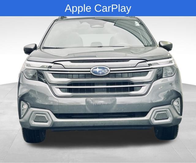 2025 Subaru Forester Limited Base photo 3
