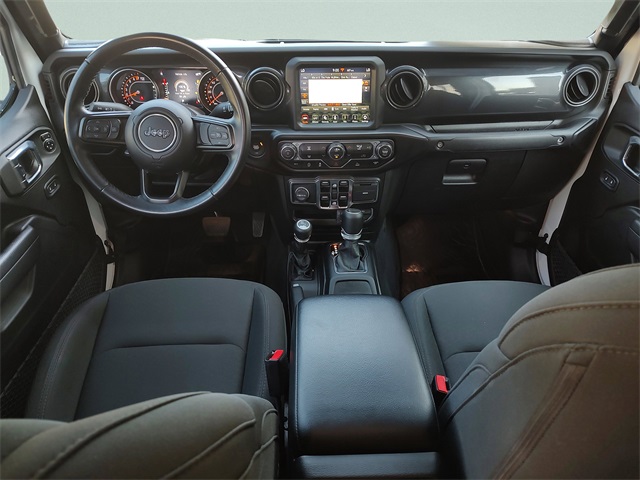 2022 Jeep Gladiator Altitude photo 9