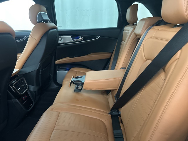 2022 Lincoln Nautilus Black Label photo 21