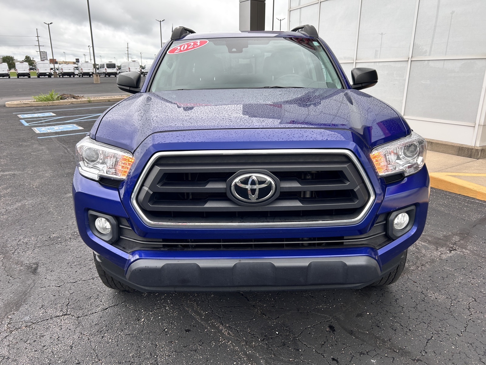 2023 Toyota Tacoma SR5 photo 3