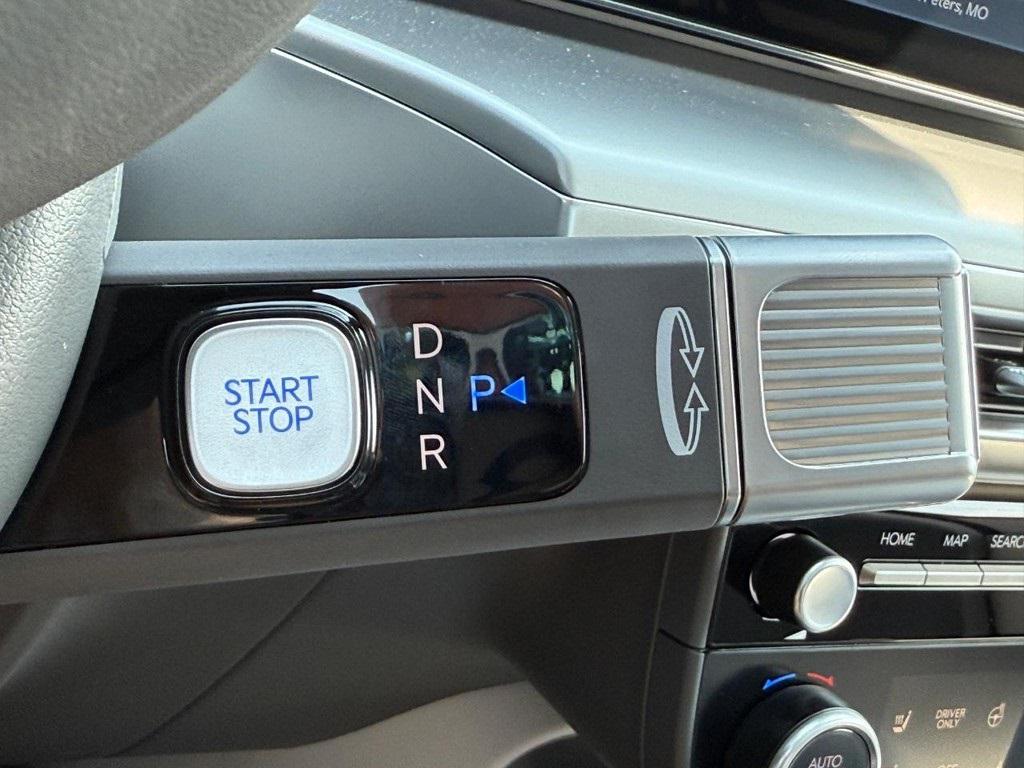 2026 Hyundai Ioniq Limited photo 12