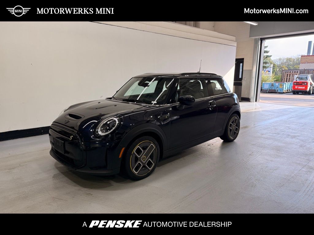2022 MINI Hardtop 2 Door SE
