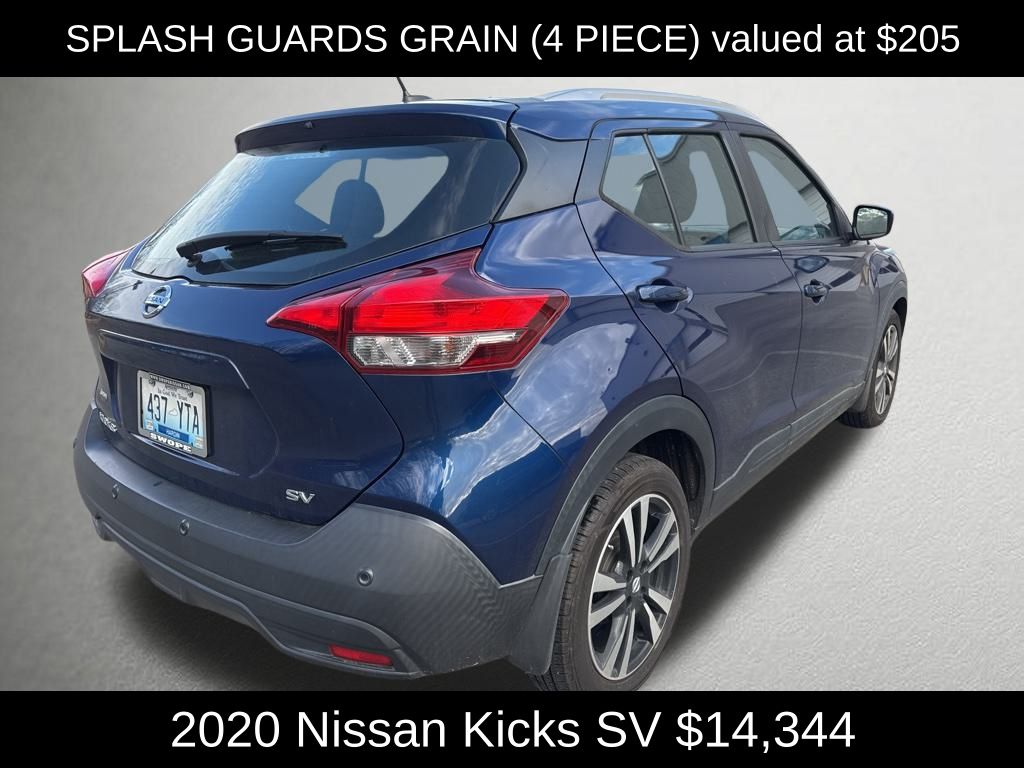 2020 Nissan Kicks SV photo 3