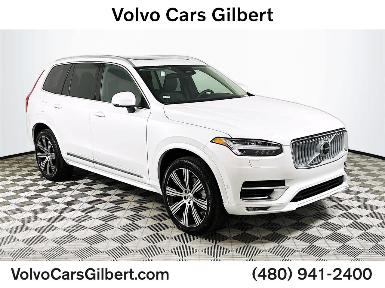 2025 Volvo XC90 Plus's photo