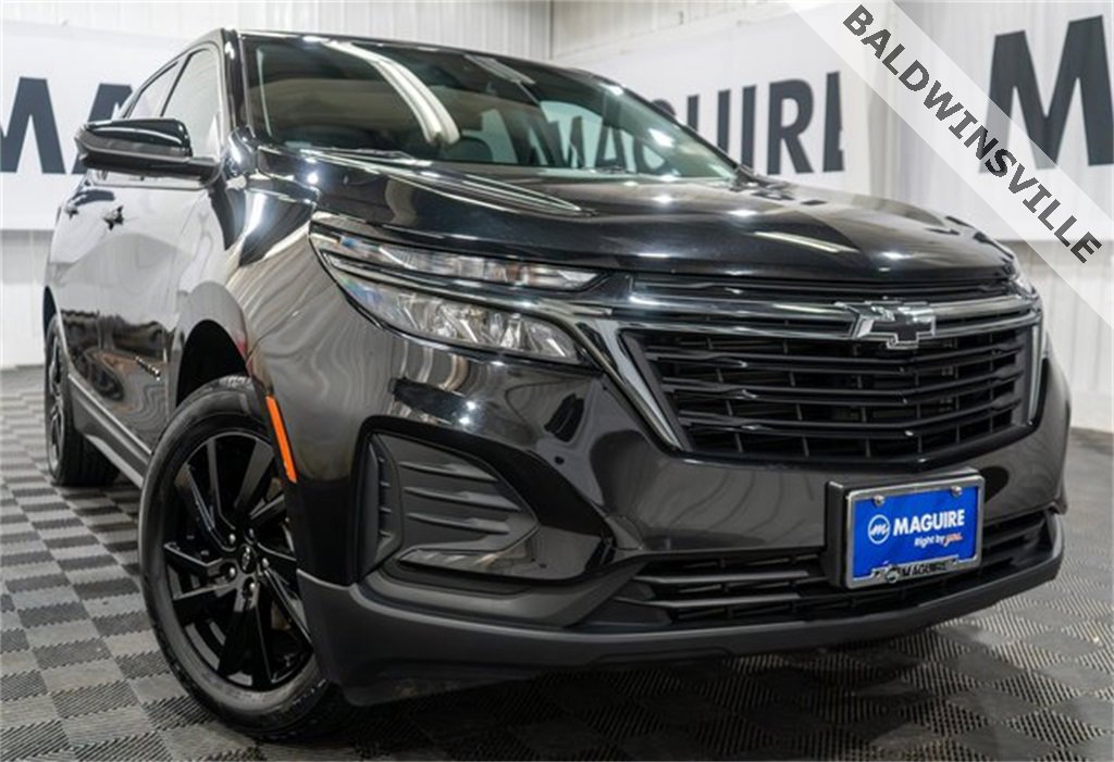 2024 Chevrolet Equinox LS's photo